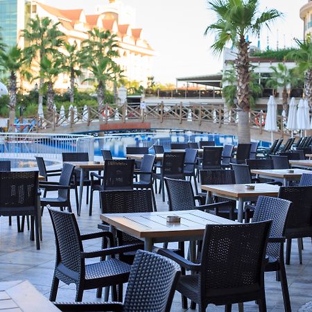 Side Crown Palace Ultra All Inclusive Exterior foto