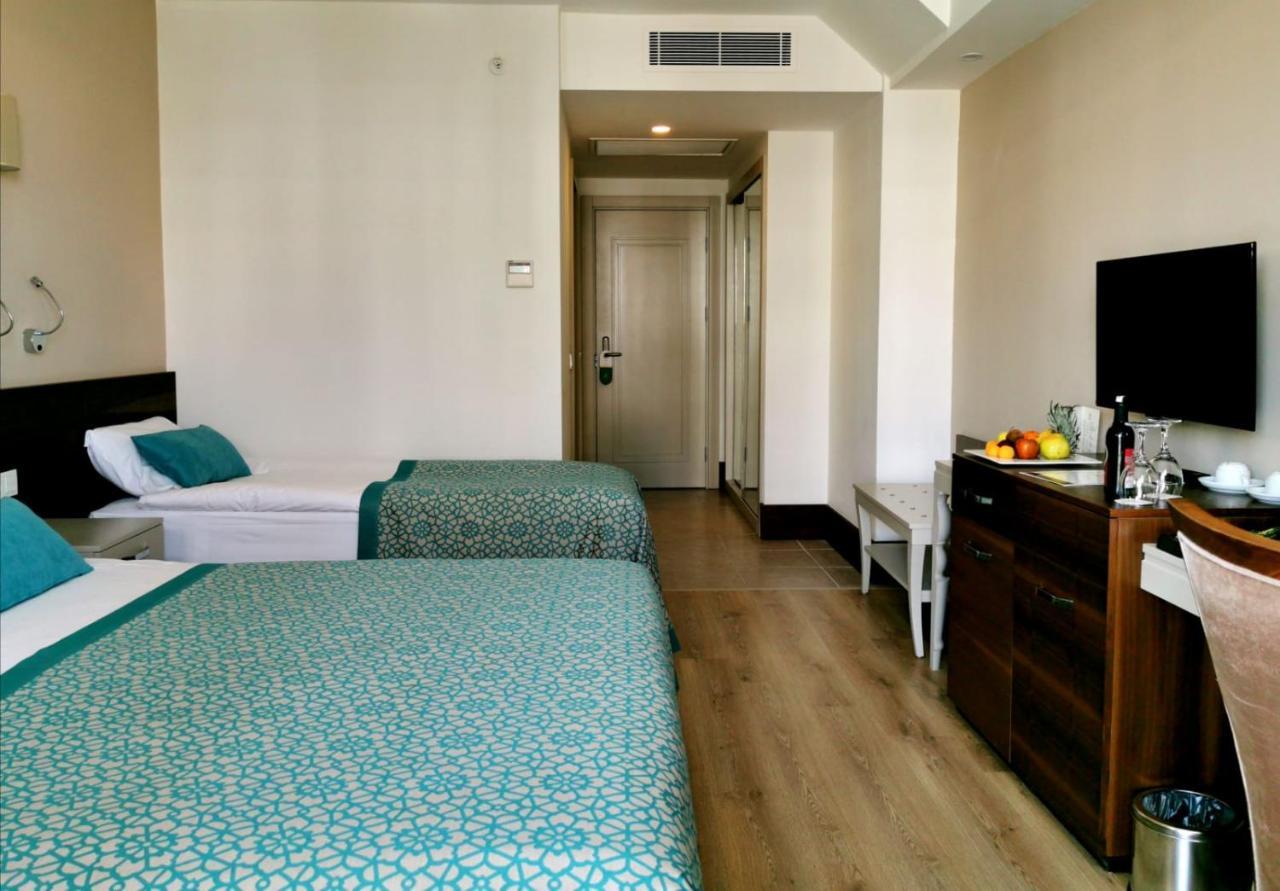 Side Crown Palace Ultra All Inclusive Exterior foto