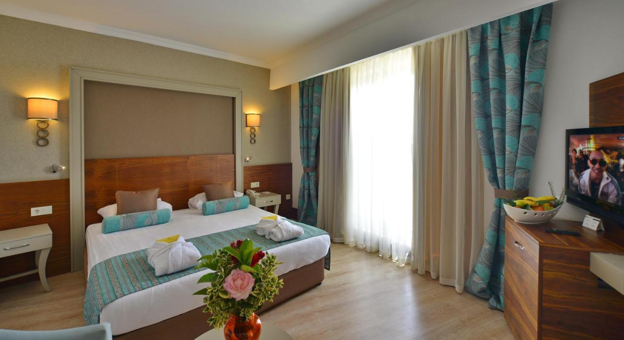 Side Crown Palace Ultra All Inclusive Exterior foto