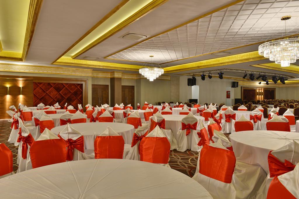 Side Crown Palace Ultra All Inclusive Exterior foto
